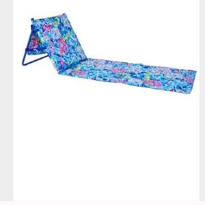 Lilly Pulitzer Beach Lounge